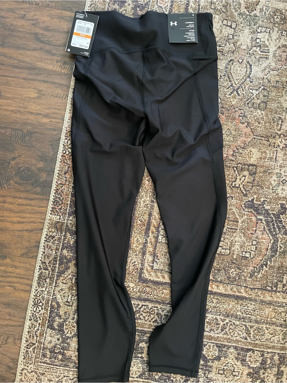 Under Armour Black High-Rise Performance Leggings with Side Pockets